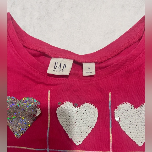 Gap Kids Girls Reversible Sequin Short Sleeve Shirts- Size Small (6/7) - Picture 7 of 7